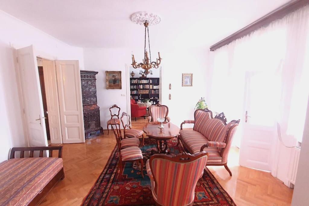 Romantic Villa - Pápa Екстериор снимка