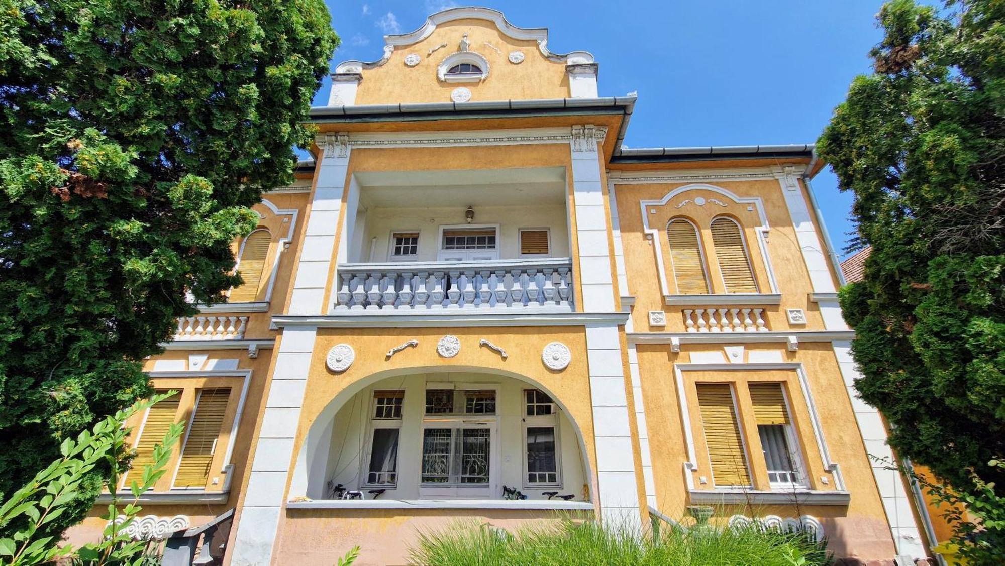 Romantic Villa - Pápa Екстериор снимка